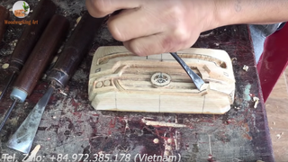 Watch Somebody Make A Wooden Toyota Land Cruiser Model From Scratch